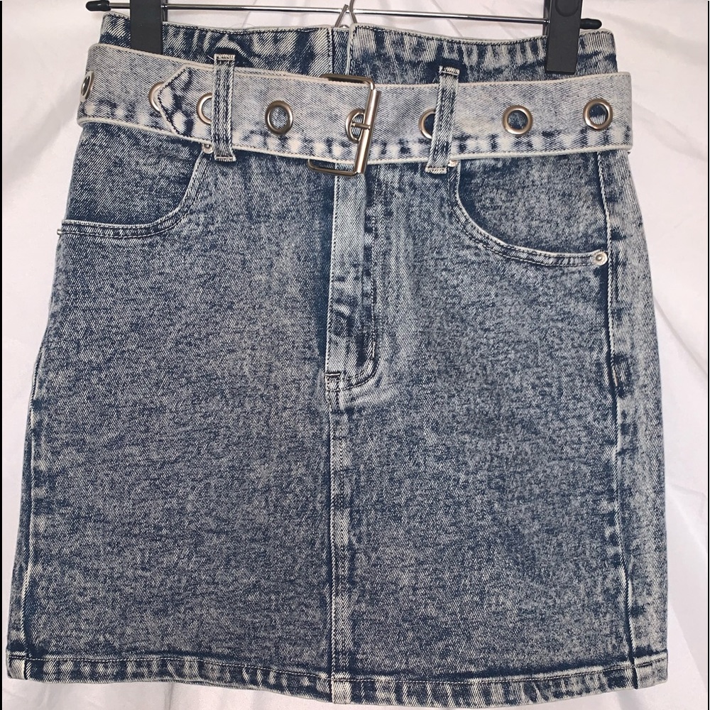 Denim Skirt w/ Large Belt